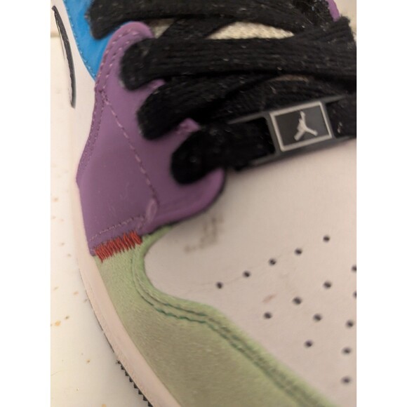 Air Jordan 1 Mid SE Multi Color ‘Lightbulb’ CW1140100 Women's Size 6.5 - Picture 12 of 15